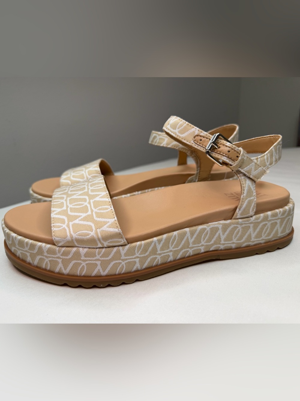 Naturalizer Beige & White Monogram Platform Sandals